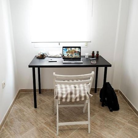 Apartamento A 100M Del Ayuntamiento Huelva Esterno foto