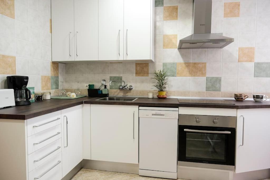 Apartamento A 100M Del Ayuntamiento Huelva Esterno foto